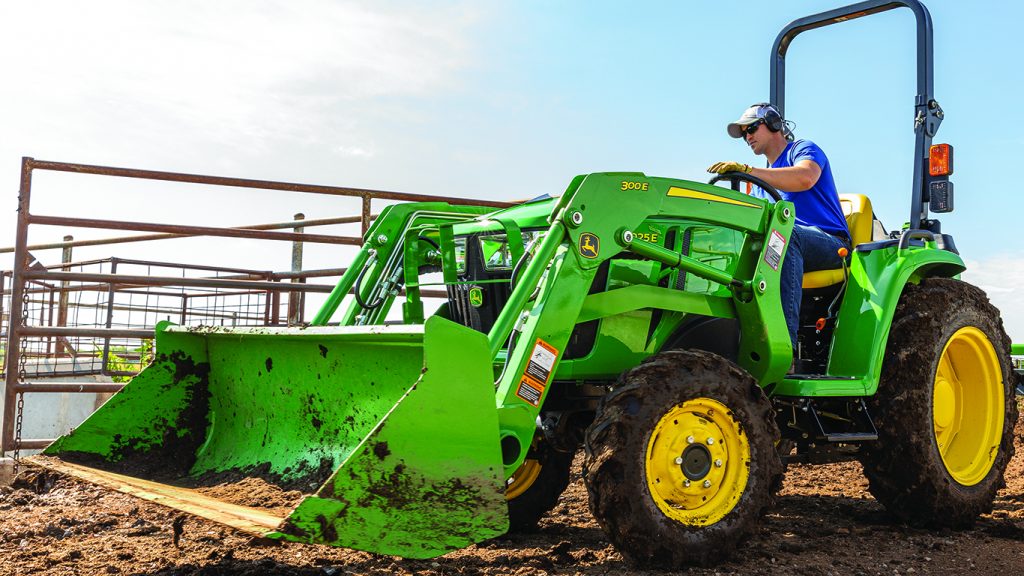 A Guide to Choosing the Right Front End Loader for your Compact Tractor