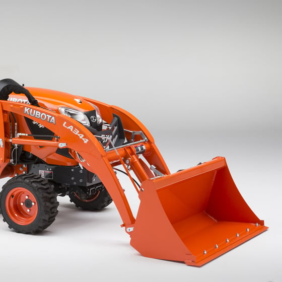 Choosing the Right Front End Loader for Your Kubota Tractor