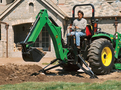 Compact Tractors: The Perfect Solution for Small-Scale Projects