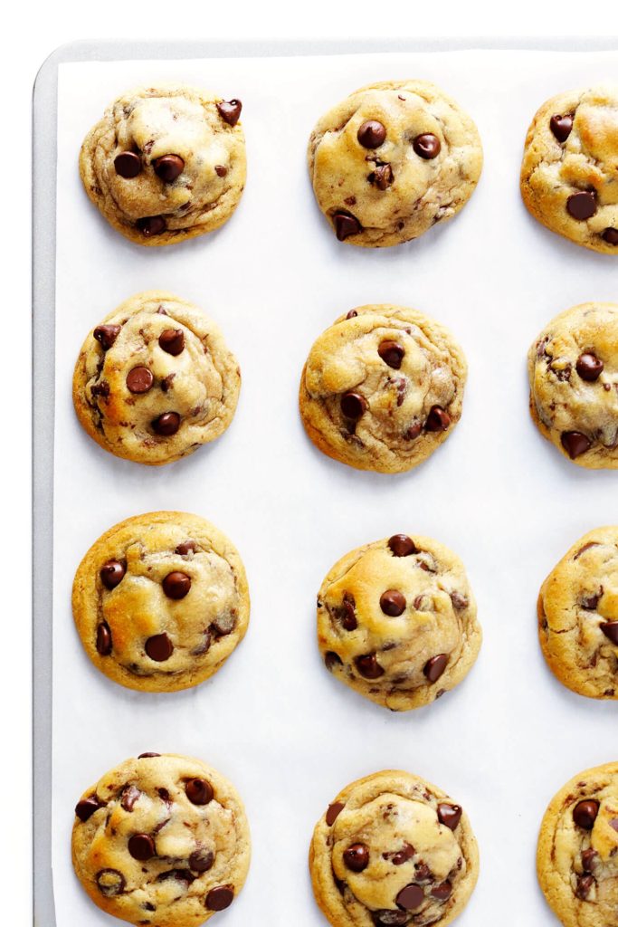 Delicious and Irresistible Chocolate Chip Cookies