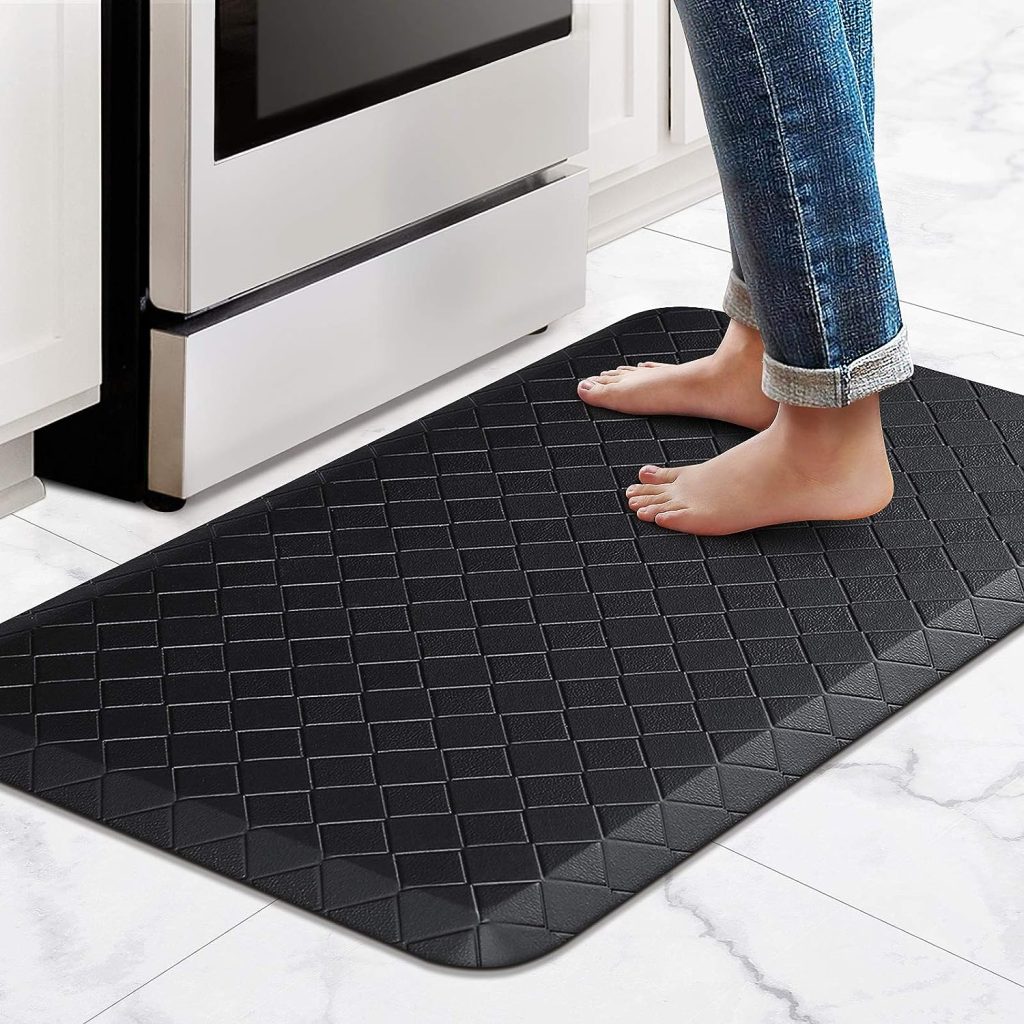 HappyTrends Kitchen Floor Mat Cushioned Anti-Fatigue Kitchen Rug,17.3x28,Thick Waterproof Non-Slip Kitchen Mats and Rugs Heavy Duty Ergonomic Comfort Rug for Kitchen,Floor,Office,Sink,Laundry,Black