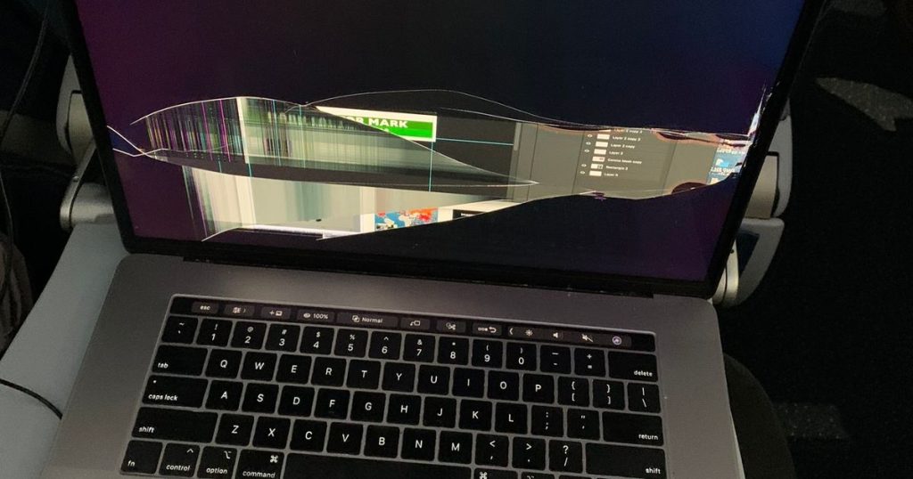 How to replace a MacBook screen and find the best price