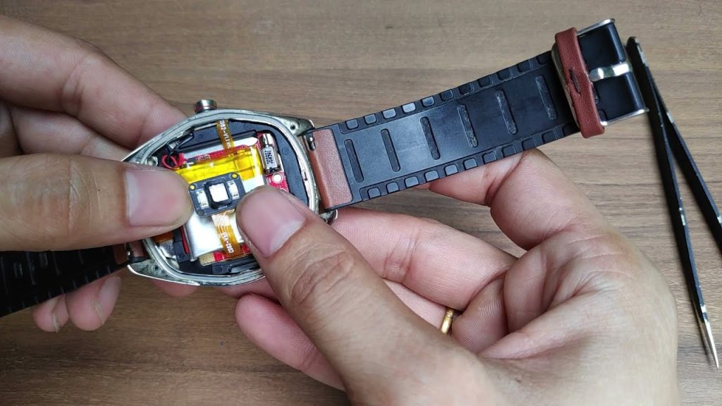 How to Replace the Battery on a Smart Watch