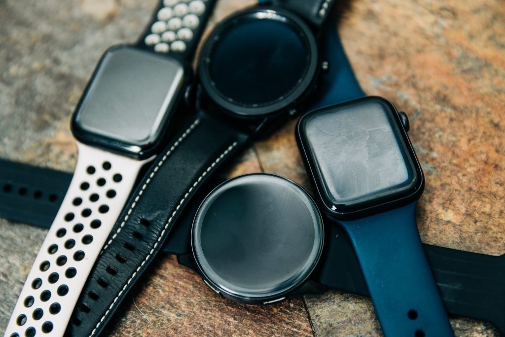 The Ultimate Guide to Choosing a Smart Watch