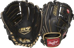 Best Glove for a Pitcher