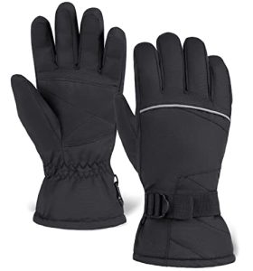 Best Gloves Shoveling Snow
