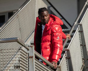 Moncler Size Guide: Finding the Perfect Fit in Moncler Apparel