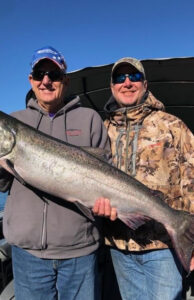Oregon Salmon Fishing Guides: Excelling in Fishing Experiences